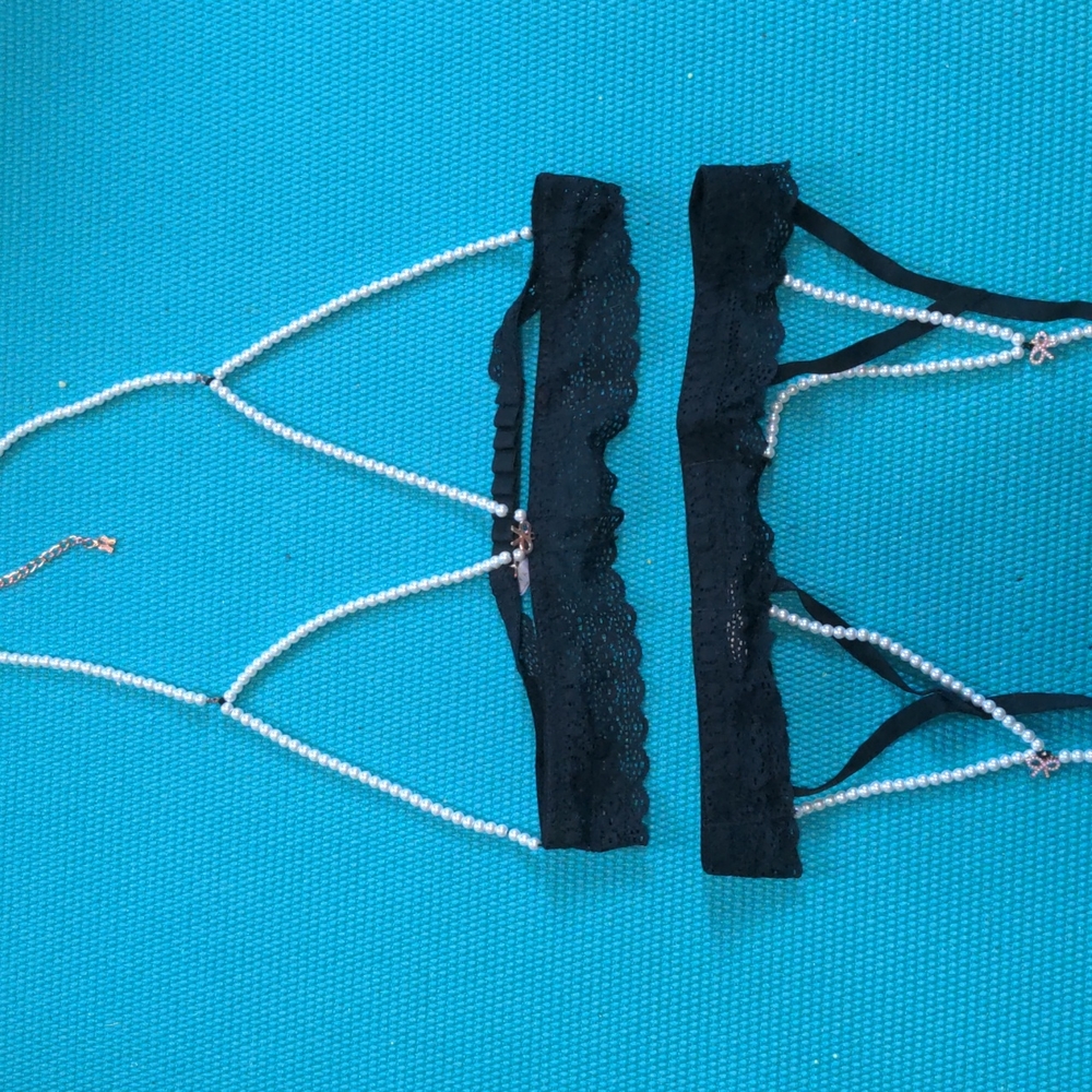 Savage X Fenty String of Pearls Set NWOT